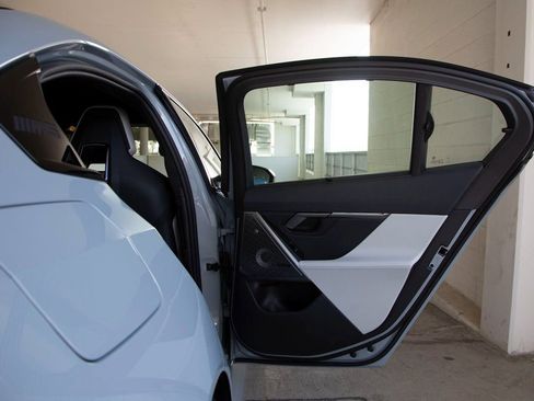 New 2026 BMW M5 w/ Carbon Package image 31