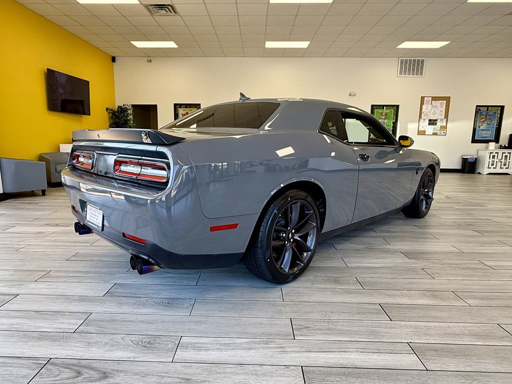 Used 2019 Dodge Challenger R/T Scat Pack w/ Plus Package RWD image 6