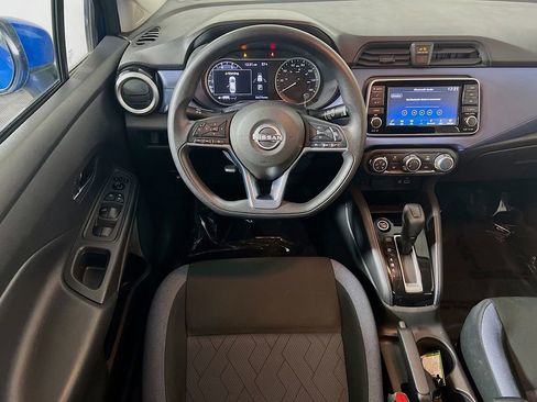 Used 2024 Nissan Versa SV FWD image 18