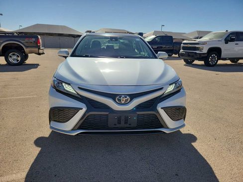 Used 2021 Toyota Camry XSE image 6
