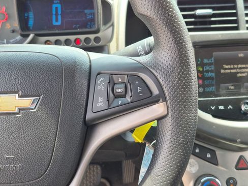 Used 2014 Chevrolet Sonic LT FWD image 20