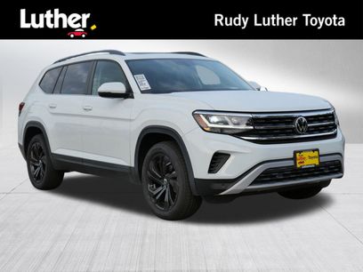 Used 2022 Volkswagen Atlas SE w/ Panoramic Sunroof Package