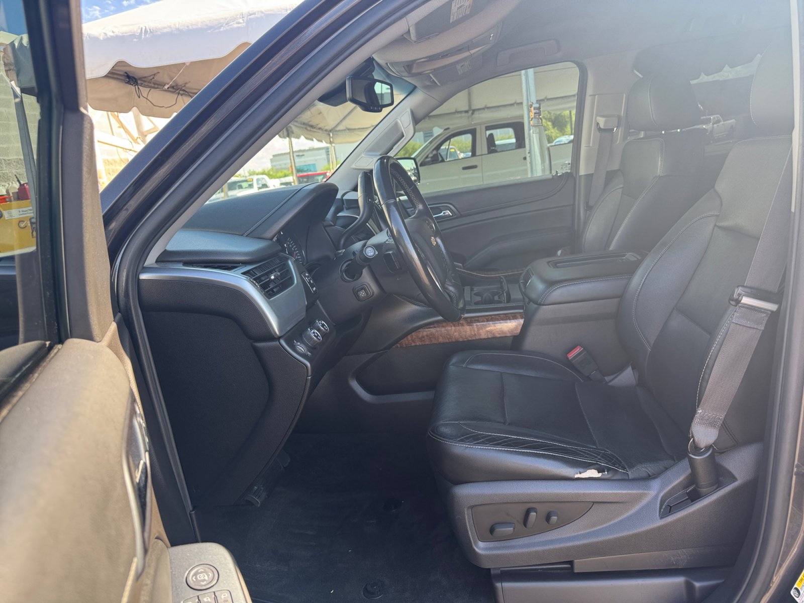 Used 2015 Chevrolet Suburban LTZ AWD/4WD image 9