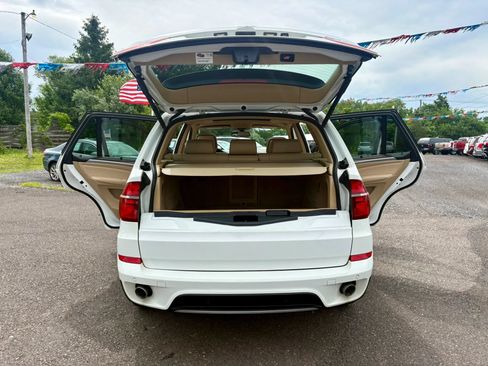Used 2011 BMW X5 xDrive35d AWD/4WD image 23