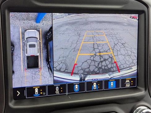 Used 2020 GMC Sierra 1500 AT4 w/ AT4 Premium Package image 14