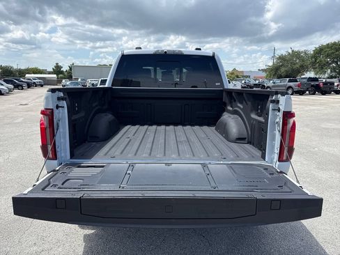 Used 2025 Ford F150 Raptor AWD/4WD image 30