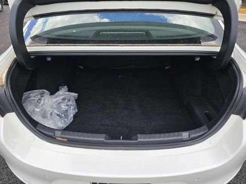 Used 2024 MAZDA MAZDA3 2.5 Turbo Sedan w/Premium Plus image 9