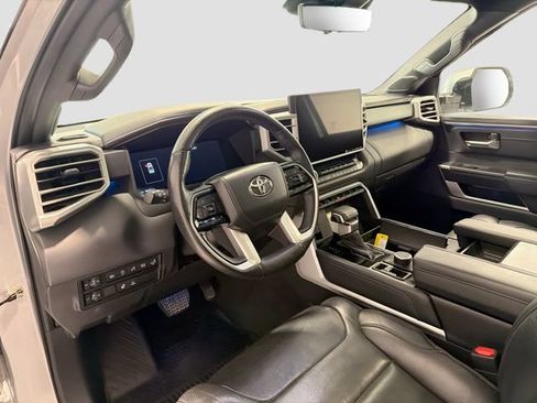 Used 2023 Toyota Tundra Platinum AWD/4WD image 8