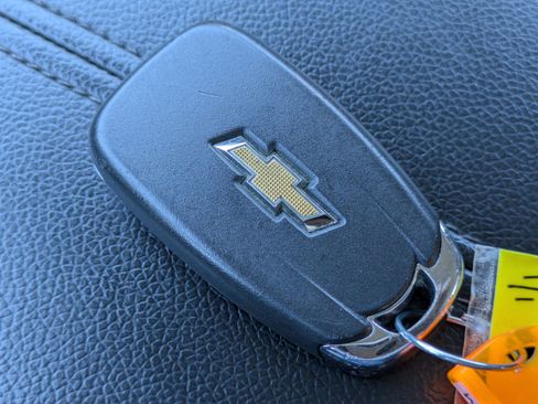 Used 2024 Chevrolet Malibu LT image 21