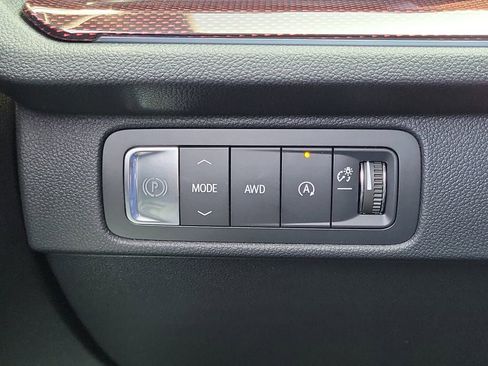 New 2026 Chevrolet Traverse Z71 image 12