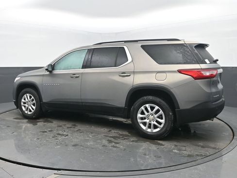 Used 2019 Chevrolet Traverse LT image 3