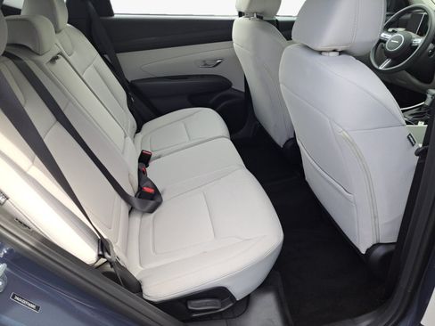Used 2026 Hyundai Tucson SE FWD image 16