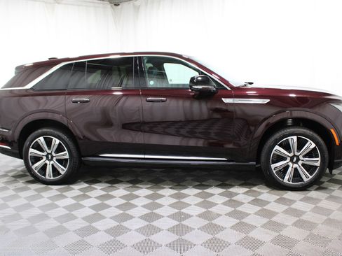 New 2025 Cadillac Escalade IQ Luxury 2 AWD/4WD image 27