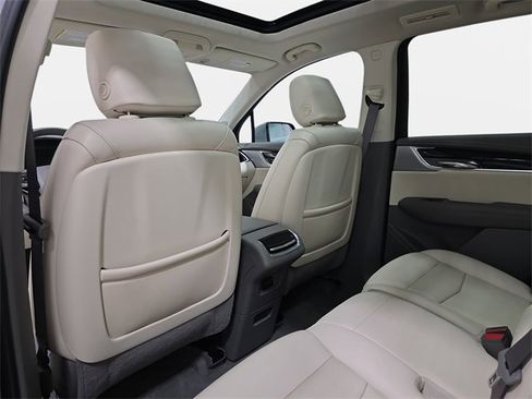 Certified 2023 Cadillac XT6 Premium Luxury image 10