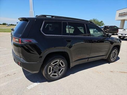 New 2026 Jeep Cherokee Laredo AWD/4WD image 38
