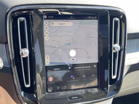 New 2026 Volvo XC40 B5 Plus w/ Protection Package Premier image 26