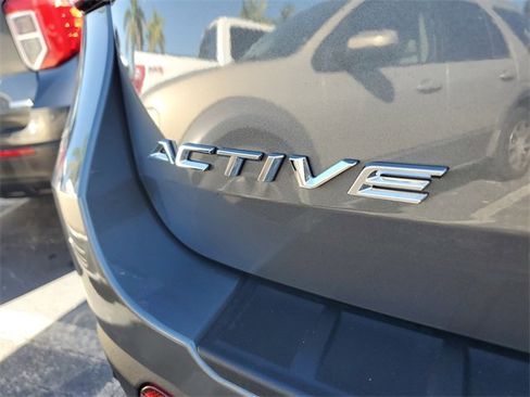 Used 2025 Ford Explorer Active w/ Active Comfort Package image 5