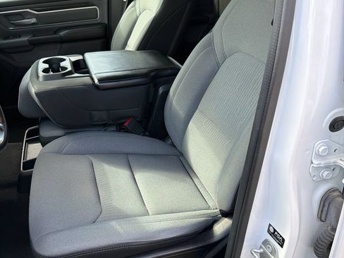 Used 2022 RAM 1500 Big Horn RWD image 9