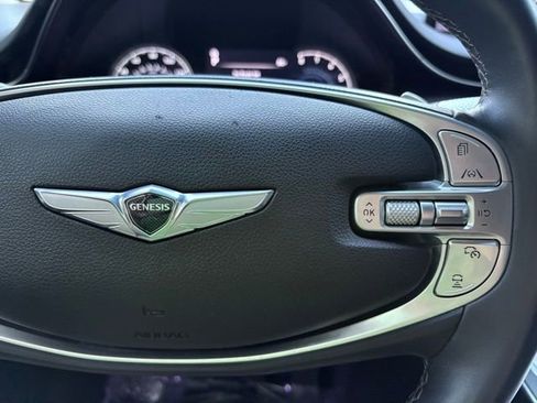 Used 2025 Genesis GV70 2.5T AWD/4WD image 14