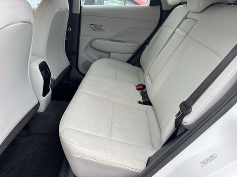 Certified 2024 Hyundai Kona SEL w/ Convenience Package FWD image 15