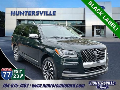Used 2024 Lincoln Navigator L Black Label image 1