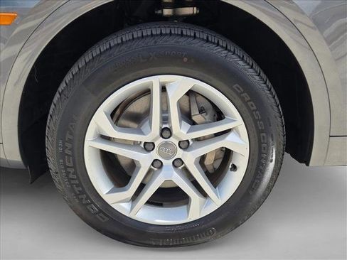 Used 2018 Audi Q5 2.0T Premium Plus w/ Premium Plus Package image 23