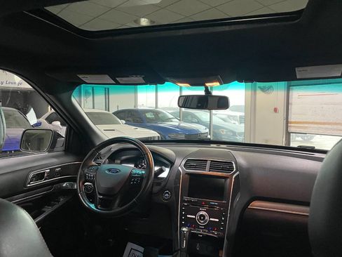 Used 2017 Ford Explorer Sport w/ Equipment Group 401A image 32