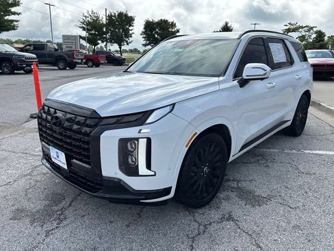 Used 2025 Hyundai Palisade Calligraphy AWD/4WD image 13