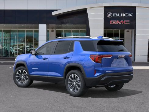 New 2027 GMC Terrain Elevation w/ Elevation Premium Package FWD image 3