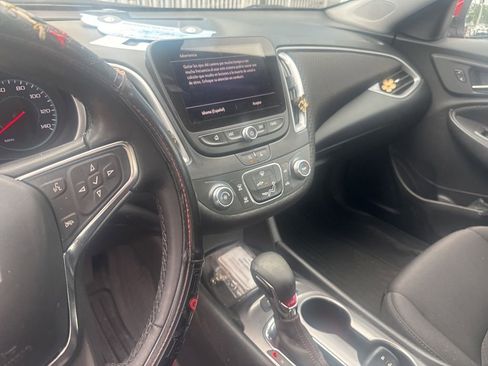 Used 2024 Chevrolet Malibu RS FWD image 18