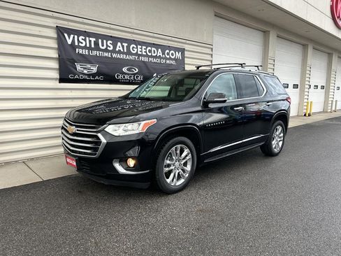 Used 2019 Chevrolet Traverse High Country w/ LPO, 'HIT The Road' Package AWD/4WD image 1