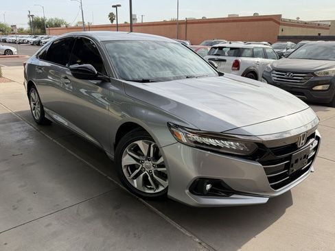 Used 2022 Honda Accord Sport image 6