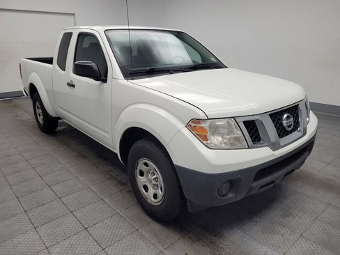 Used 2018 Nissan Frontier S RWD image 13