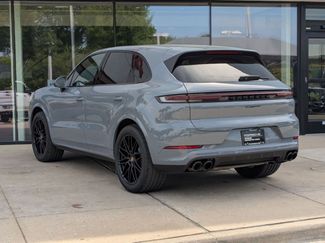 Certified 2025 Porsche Cayenne video 3