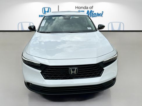 New 2025 Honda Accord SE image 2