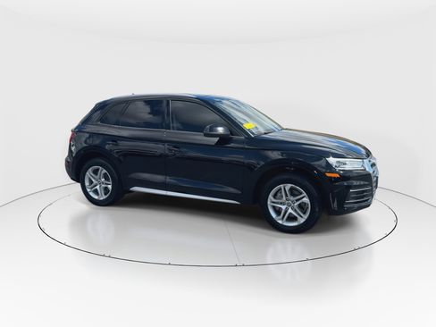 Used 2018 Audi Q5 2.0T Premium image 9