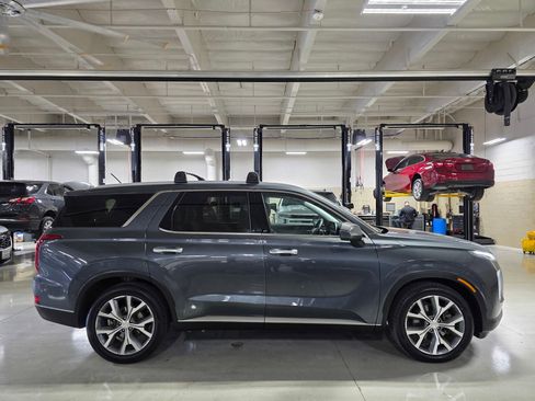 Used 2021 Hyundai Palisade SEL w/ Convenience Package image 8