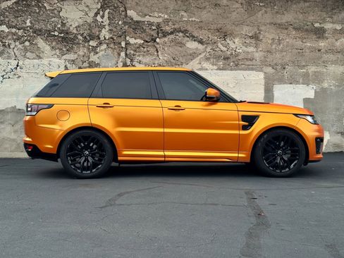 Used 2016 Land Rover Range Rover Sport SVR image 4