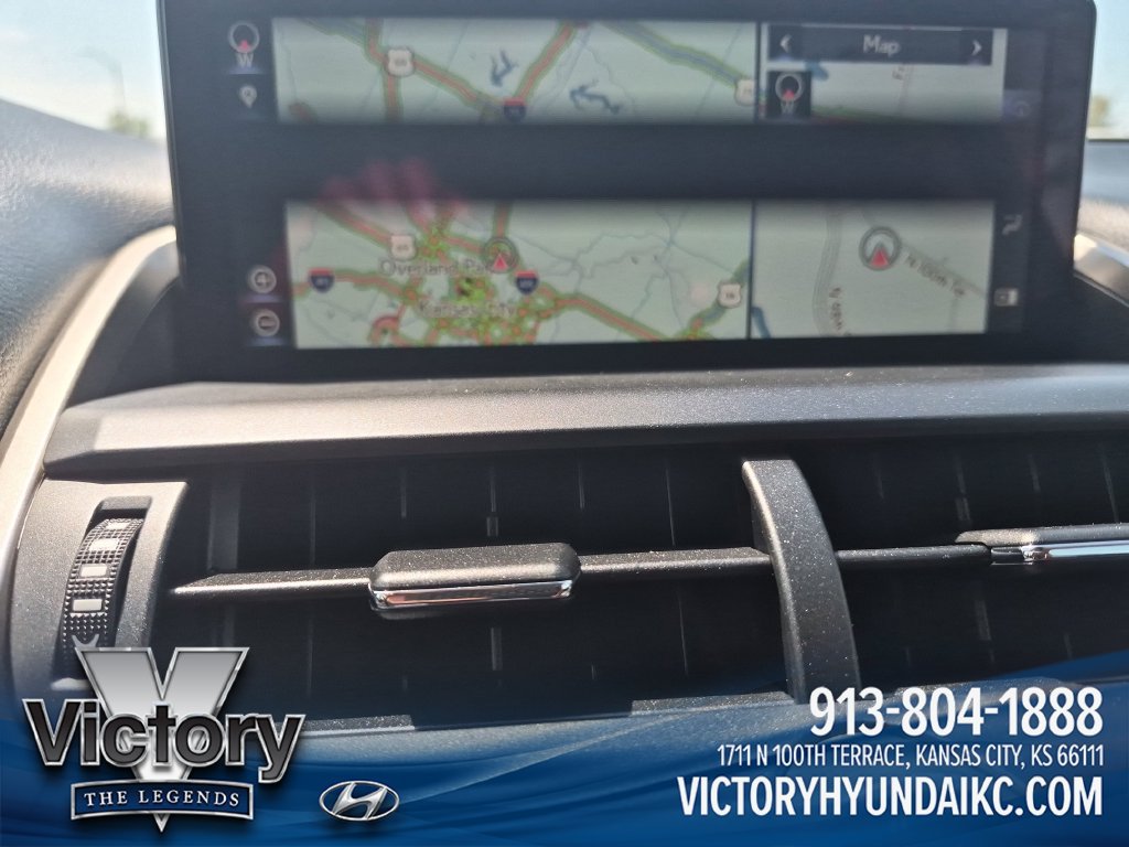 Used 2022 Lexus RX 350L Premium w/ Premium Package AWD/4WD image 19