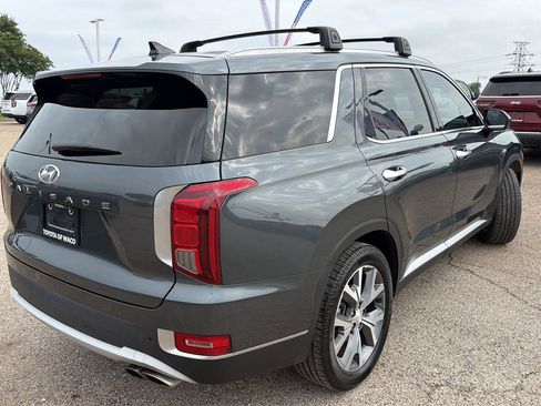 Used 2022 Hyundai Palisade SEL w/ 8P Bench Seat Package FWD image 3