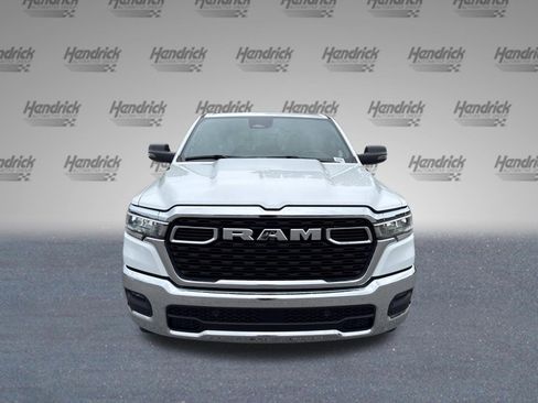 Used 2025 RAM 1500 Big Horn AWD/4WD image 3