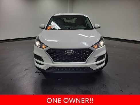 Used 2021 Hyundai Tucson SE w/ Cargo Package FWD image 3