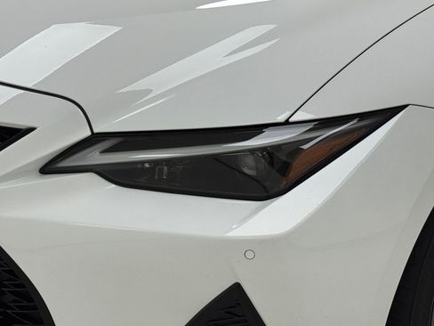 Used 2022 Lexus IS 350 F Sport image 38