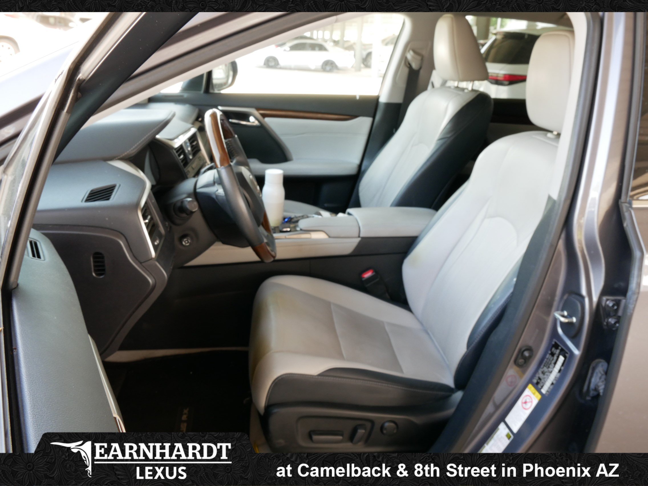 Used 2017 Lexus RX 350 FWD w/ Premium Package image 2