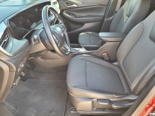 Certified 2024 Buick Encore GX Preferred FWD image 19