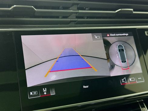 New 2026 Audi Q8 Premium Plus image 17