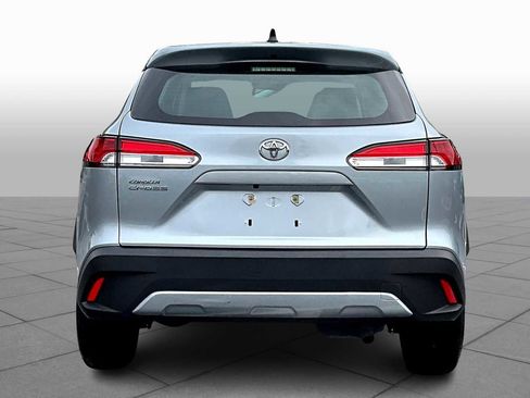 Used 2023 Toyota Corolla Cross L image 4