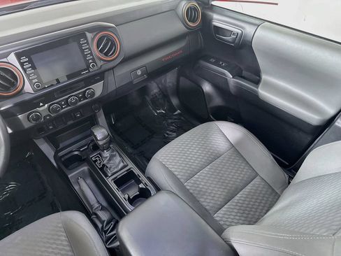 Used 2022 Toyota Tacoma SR AWD/4WD image 26