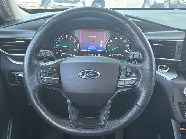 Used 2020 Ford Explorer XLT w/ Equipment Group 202A AWD/4WD image 24