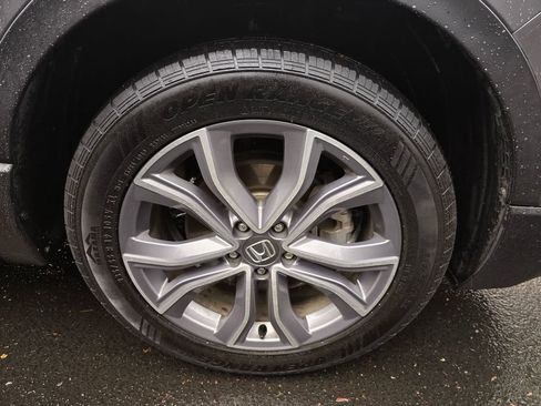 Used 2021 Honda CR-V Touring image 11